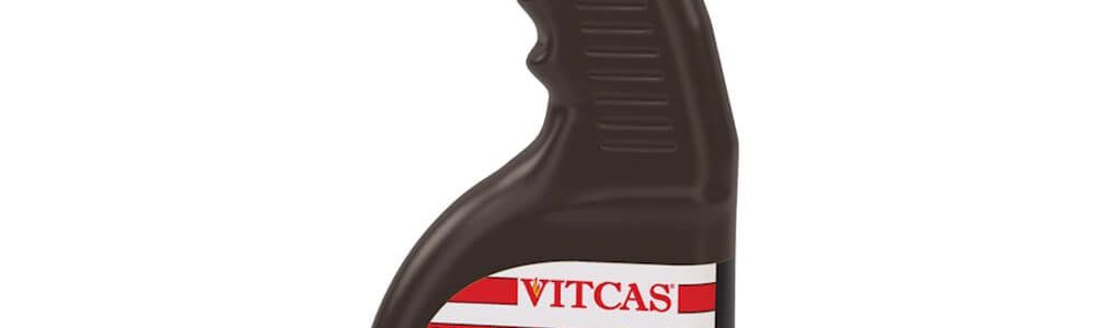 Le nettoyage de la vitre du foyer ne doit pas être une corvée